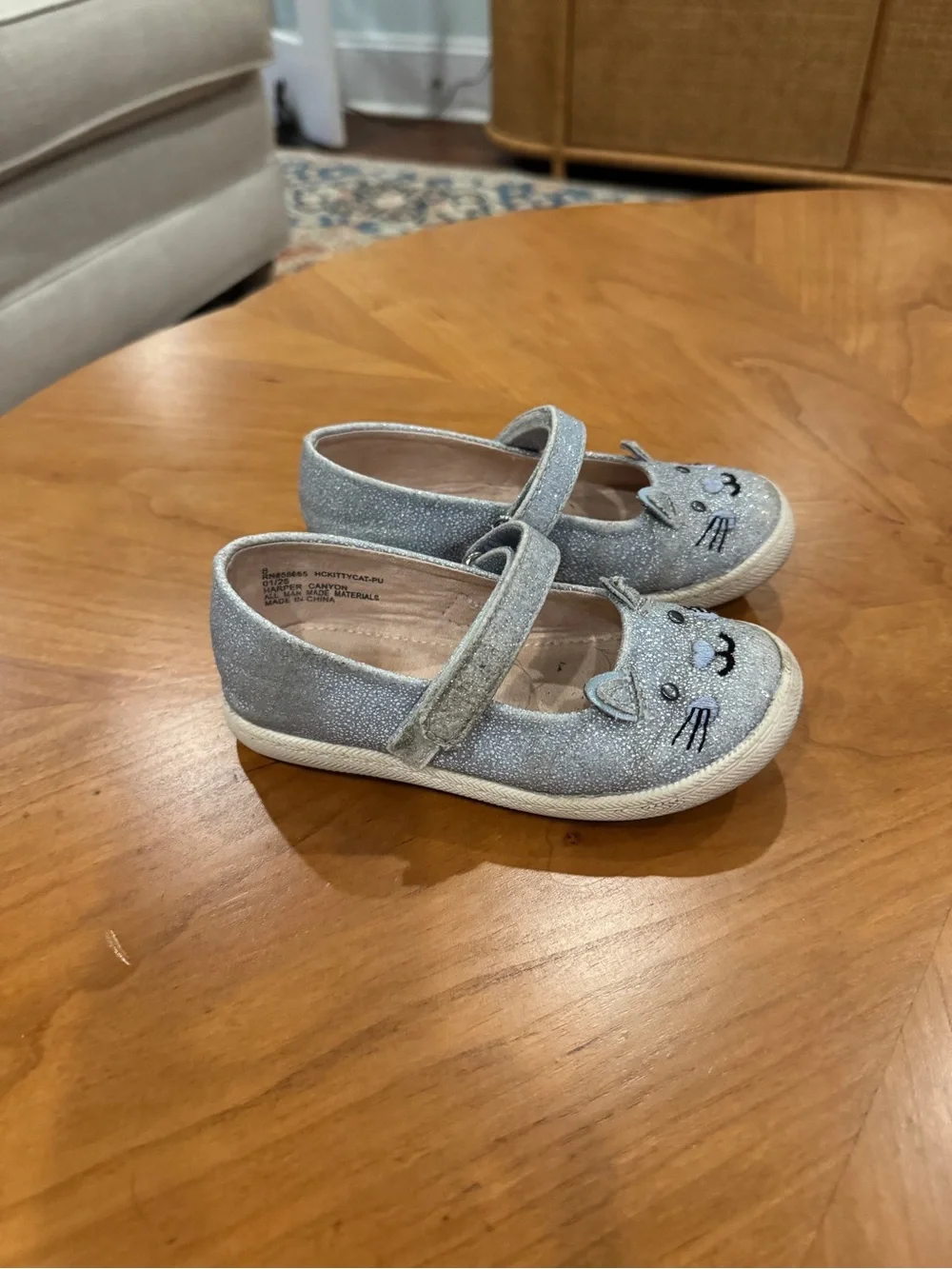Pehr | Cat and Jack | Harper Canyon Girls Shoes - Size 8